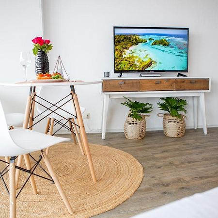 Modernes Apartment Mit Tollem Blick Ueber Die Stadt Augsburg Exterior foto