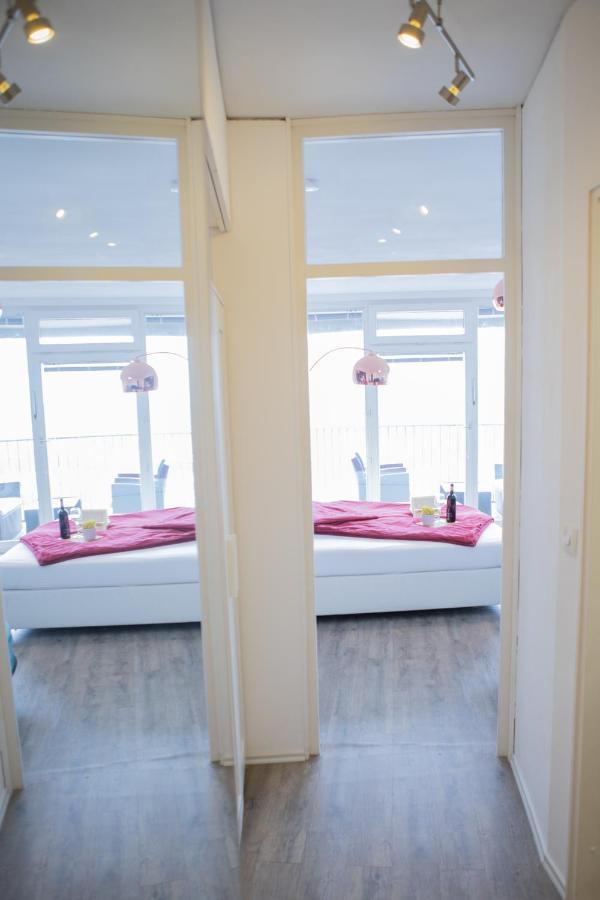 Modernes Apartment Mit Tollem Blick Ueber Die Stadt Augsburg Exterior foto